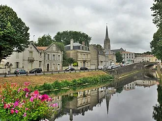 Fontenay-le-Comte (85200)